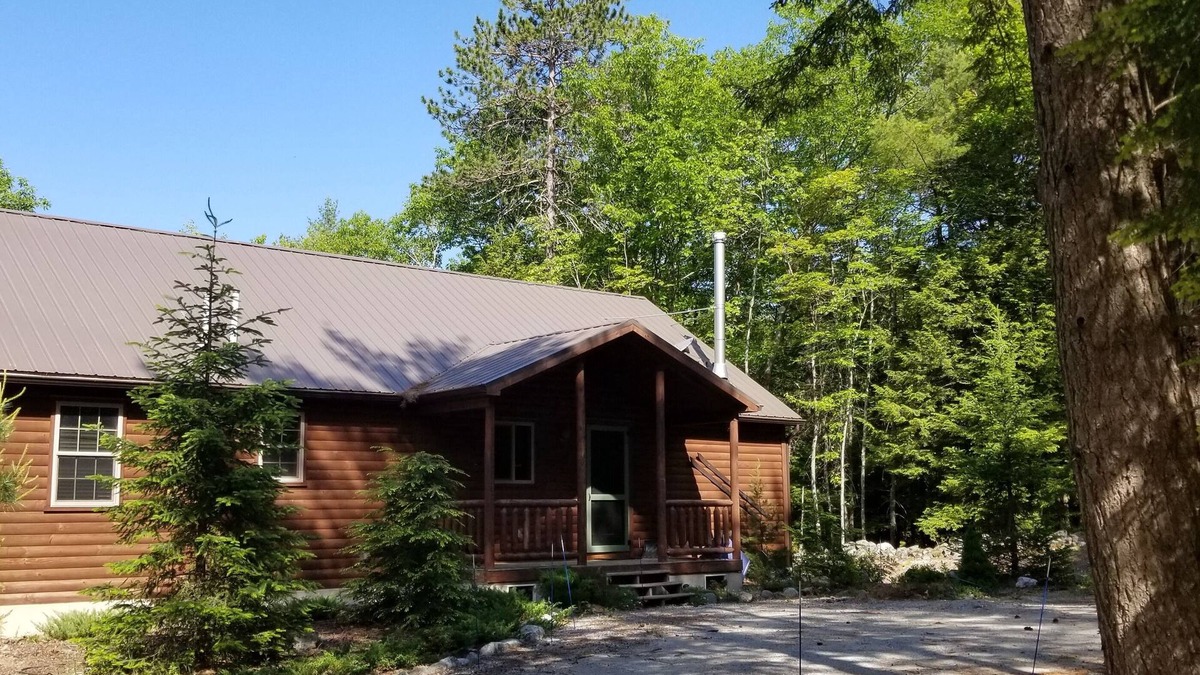 Bridgton House | Private w/waterfront <5 min to Pleasant Mt & town. Dock, pool table, ping-pong