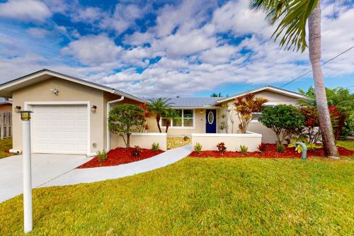 Palm City House | Prize Catch
