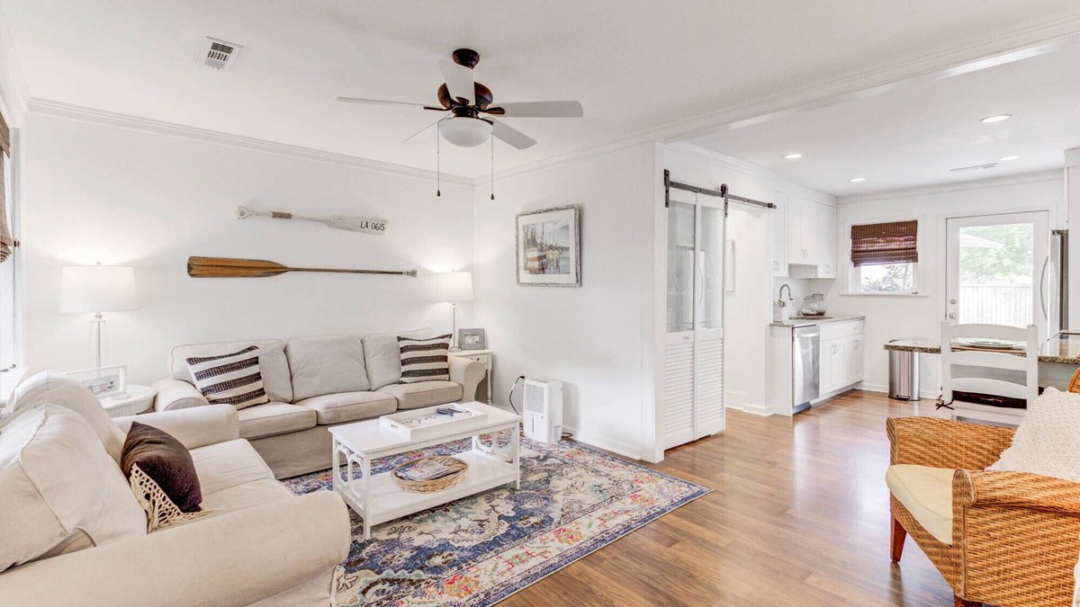 Mount Pleasant Villa | * *PROFESSIONALLY CLEANED l BEACH CHIC COASTAL VILLA!*COME RELAX! ☀️🦀❤️