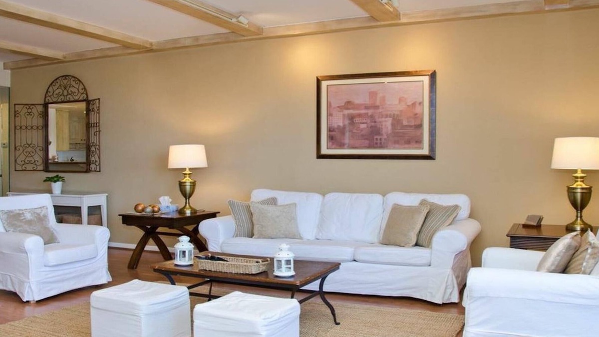 Beverly Grove Condo | Professionally cleaned , Luxury, Location, Amenities and Views