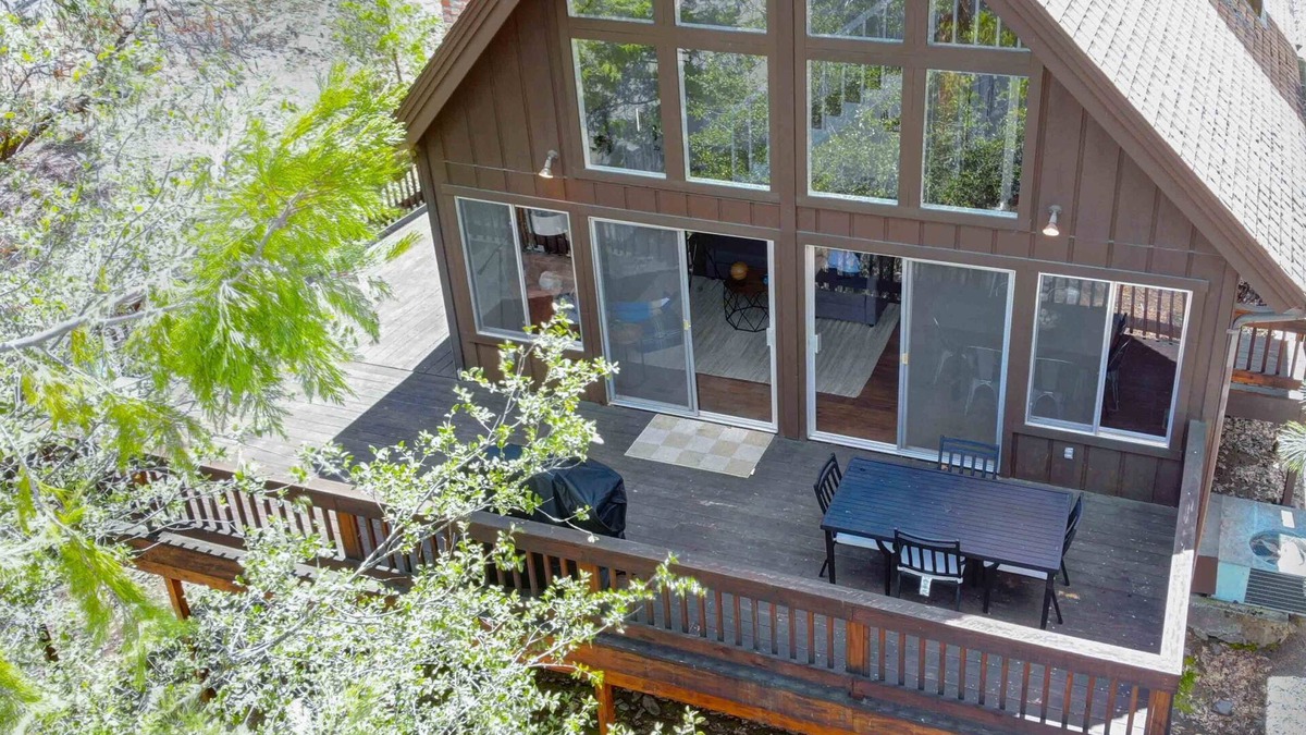 Groveland Cabin | PROMO 10% WEEKLY/25% MONTHLY DISCOUNTnPlanning on spending some time in Yosemite
