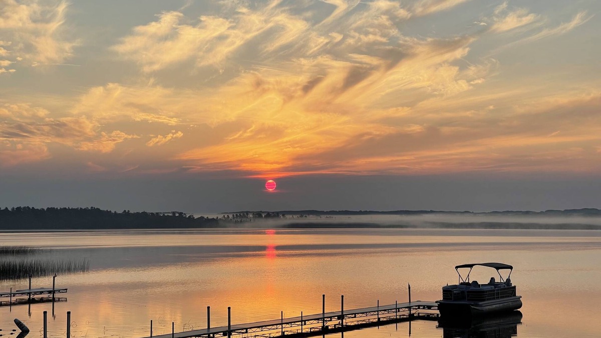 Ponsford House | PROMO 23% WEEKLY/23% MONTHLY DISCnBeautiful Home on Lake with Resort Ammenities