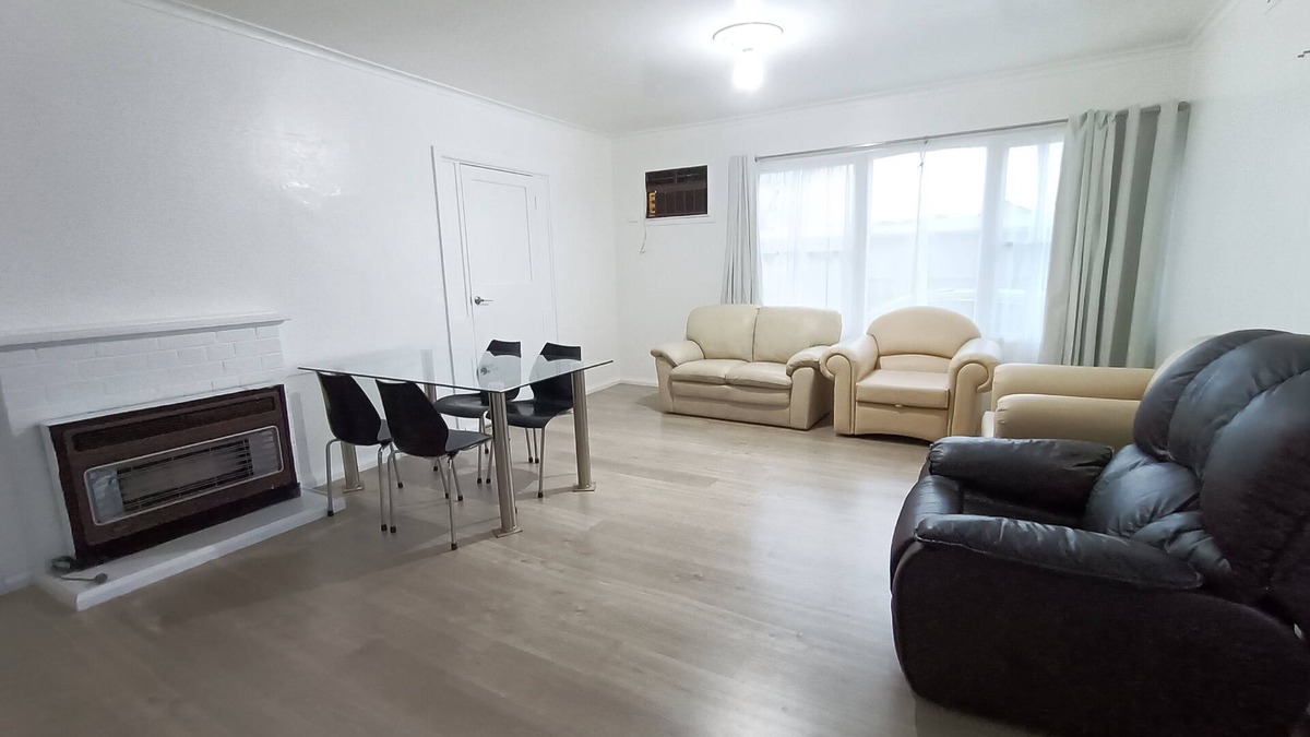 Broadmeadows House | *PROMO!* Private 3-Bedroom House Near Shopping Mall, Airport! Free Wifi!