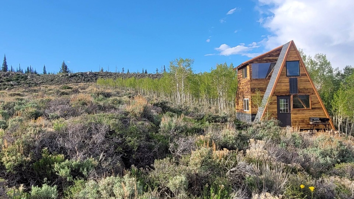 Walden Cabin | Pronghorn Point @ 22 West