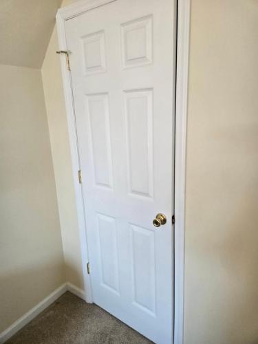 Mocksville House | properties not open