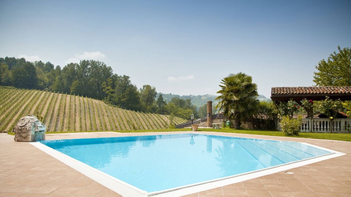 Castel Boglione House | Property among vineyards with swimming pool, stunning view