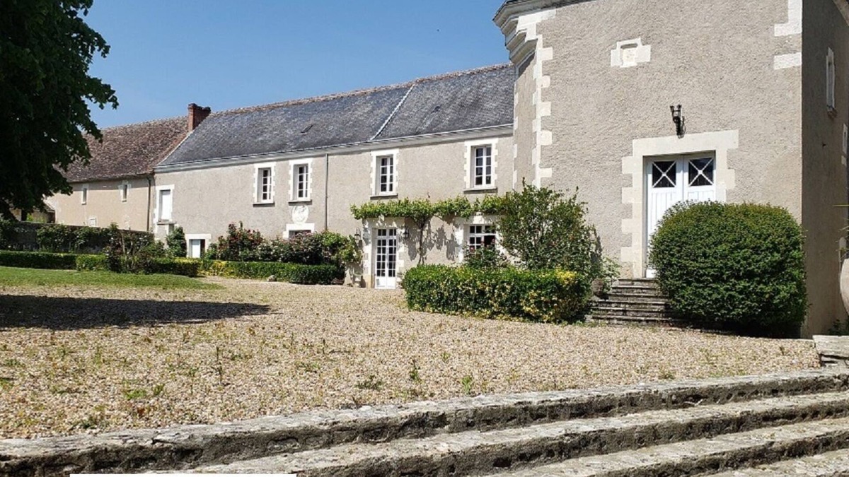 Buxeuil House | Propriété Avec Piscine, Proche des Châteaux de la Loire et du de Futuroscope