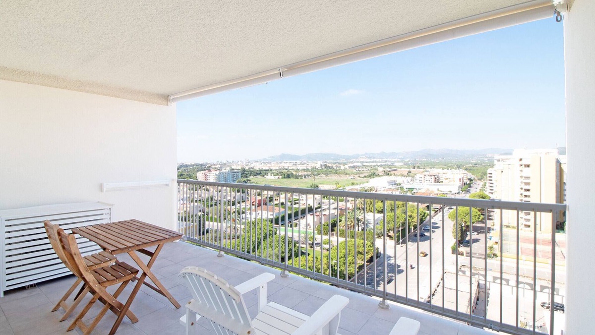 Canet de Berenguer Apartment | Proprietà globali: Appartamento moderno con piscina a Canet Beach