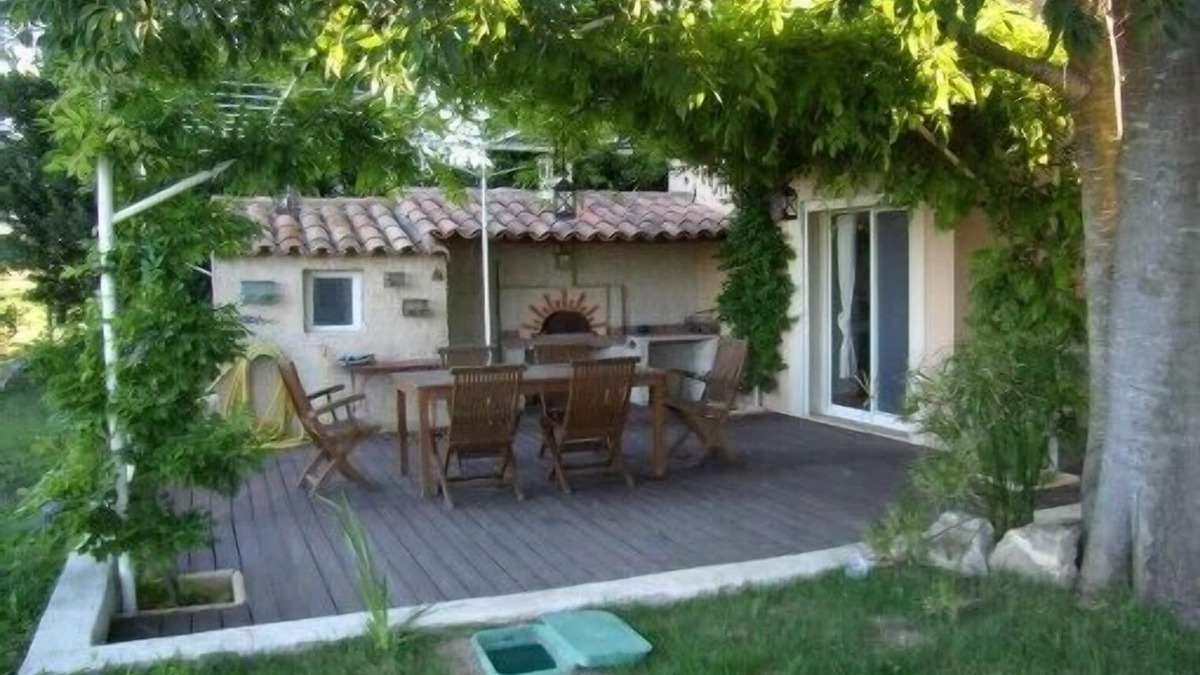 Raphele-les-Arles Other | Provencal farmhouse in the countryside Arlesienne - Heated pool