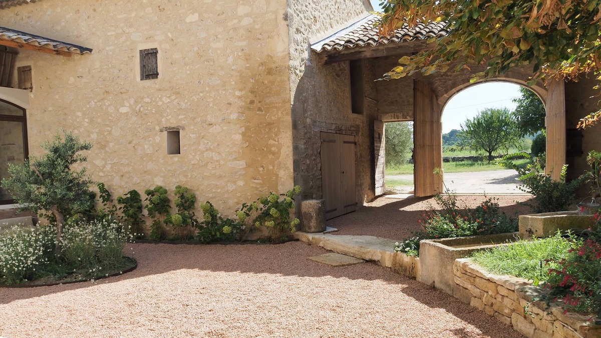 Robion House | Provencal farmhouse renovated in 2019, authenticity, charm, air conditioning, SPA-Pool-Village