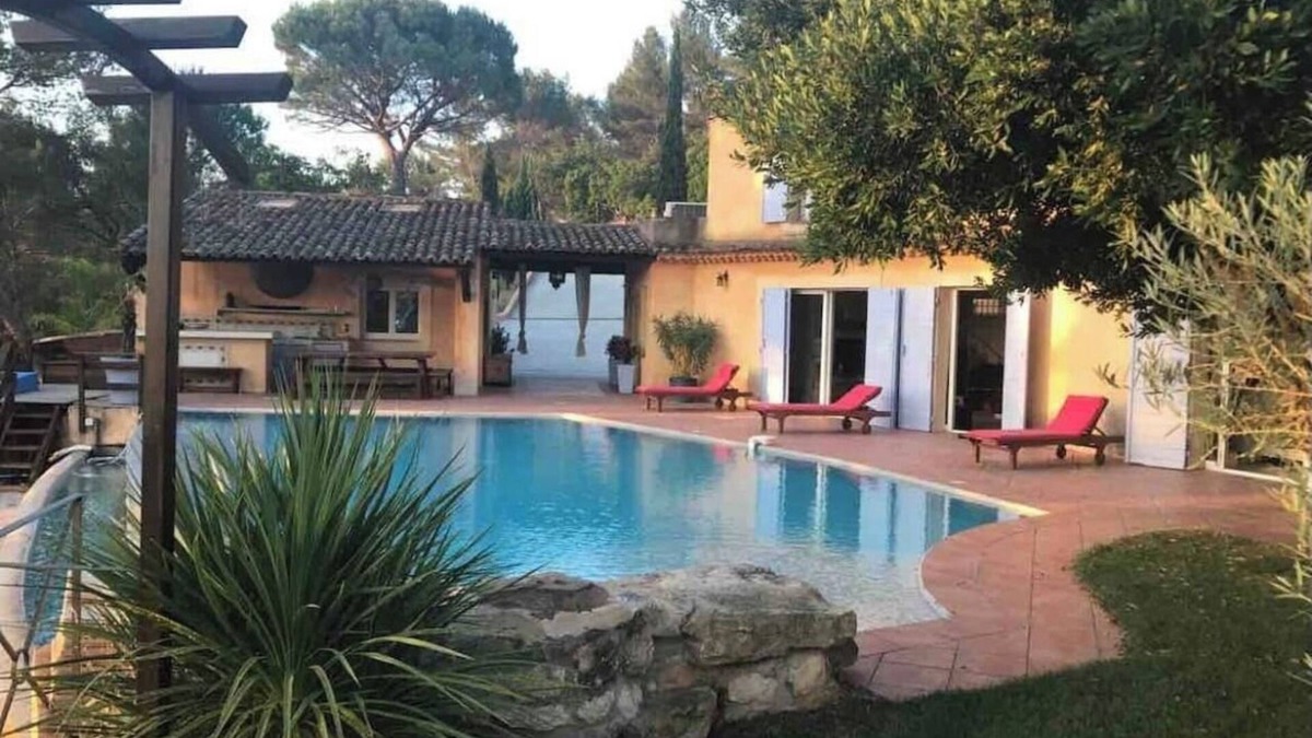 Grand Sud Villa | Provencal villa in a peaceful setting