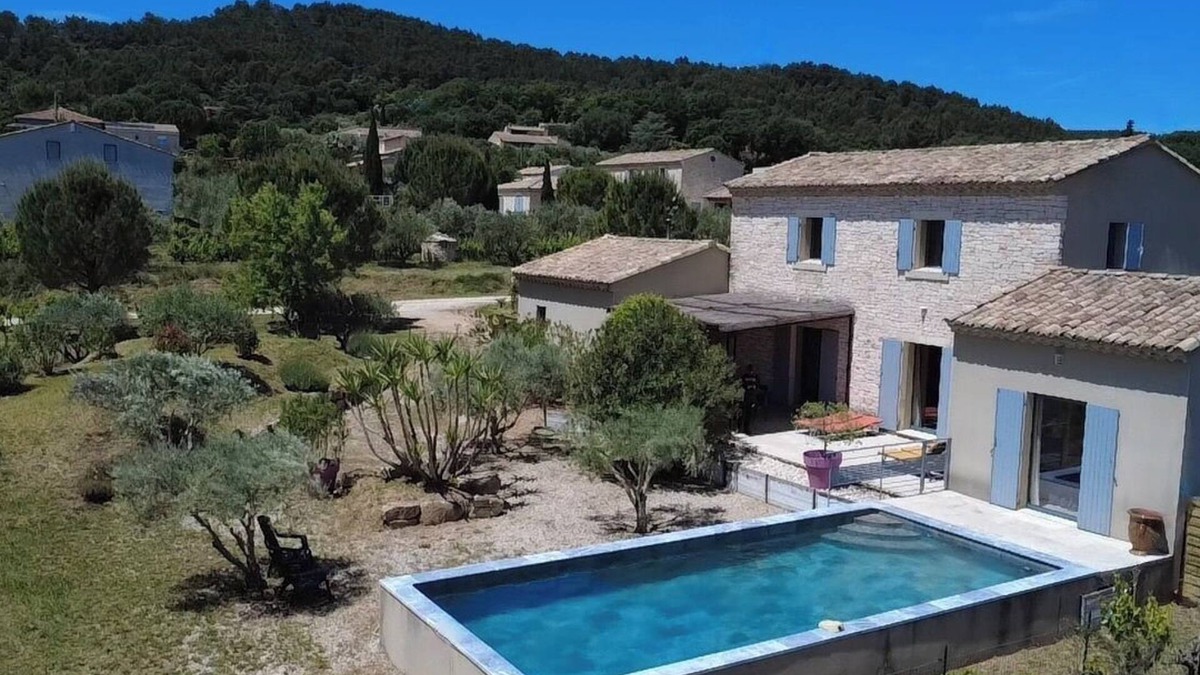 Saint-Nazaire Other | Provencal villa "Les Oliviers", private pool & enclosed grounds.