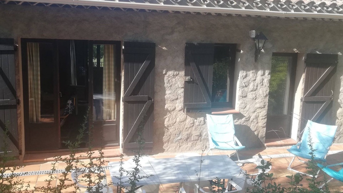 Gonfaron House | Provencal villa with swimming pool in the heart of nature
