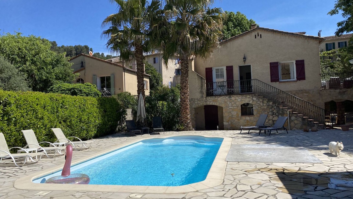 Cotignac House | Provence-Cotignac 3 Bd- 1 full bath Villa Private Pool in Village Center.