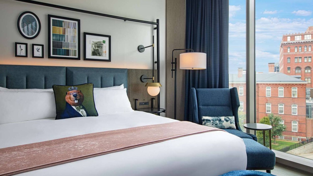 North Capitol Street Hotel | Proximity At its Best! TWO Large Units with DC Landmark View, Pet-friendly!