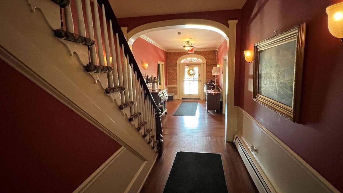 Chester Hotel | Publick House Hotel Inc.