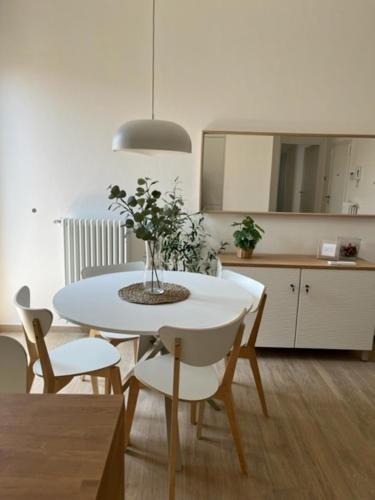 Crocetta-San Lazzaro-Modena Est Apartment | Puccini Apartment