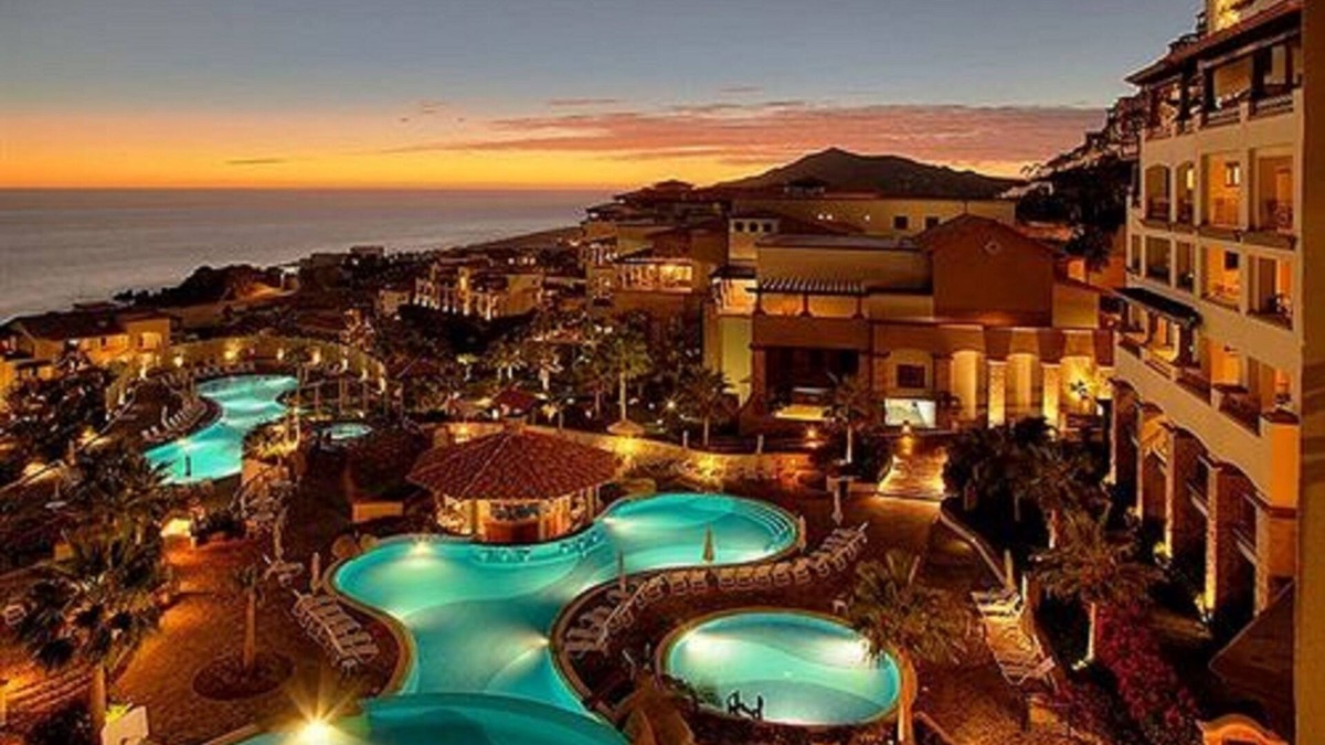 Paraiso Escondido Resort | Pueblo Bonito Sunset Beach 1 Bedroom Suite Sleeps 6-Cabo San Lucas