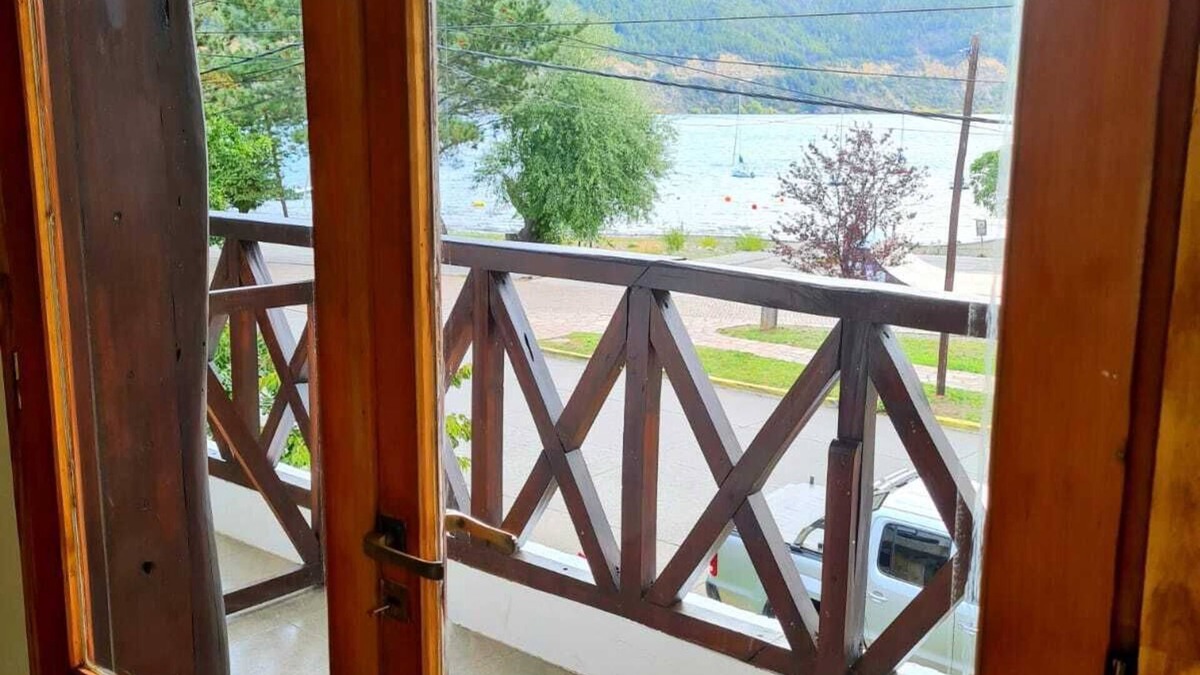 Lanin National Park Apartment | PUERTO LACAR LODGE SMARG