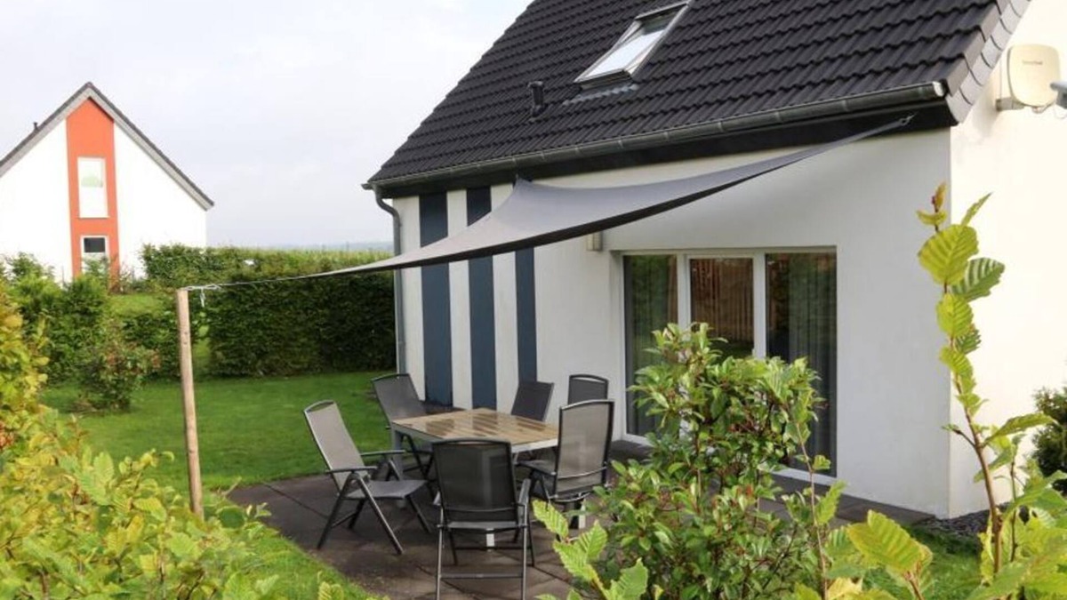 Gillenfeld House | Pulvermaar 6 person wellness (nr. 21) - Holiday Park Pulvermaar