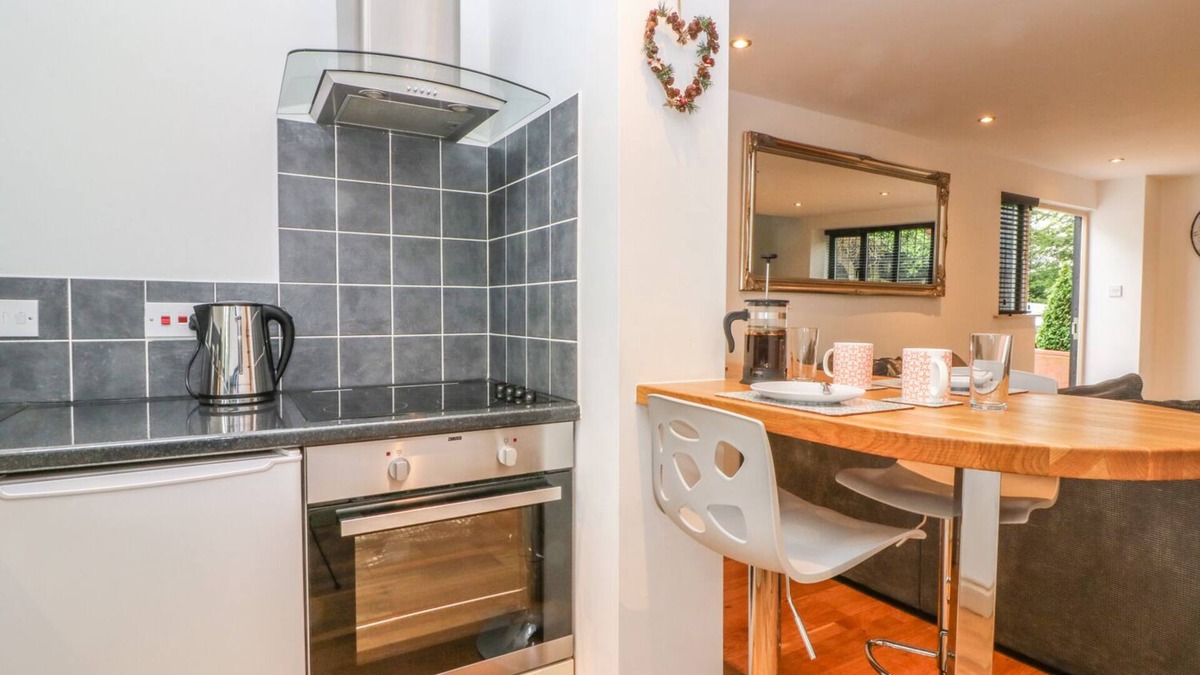 Cowbeech Cottage | Pump House