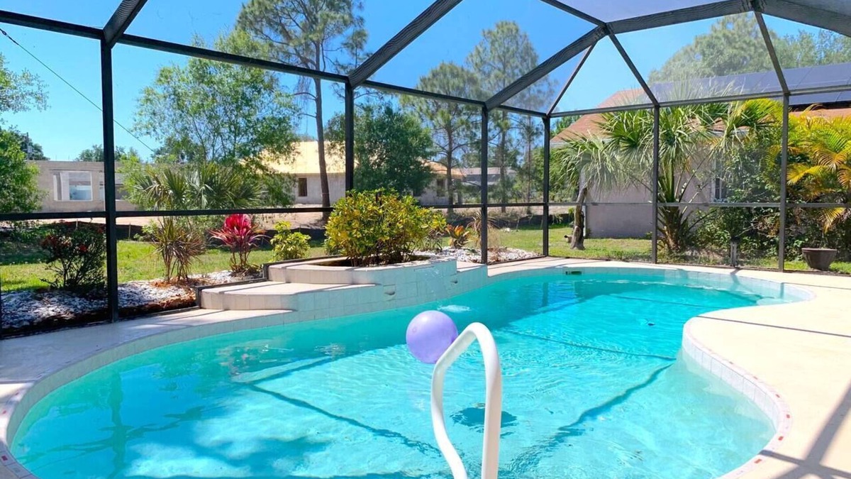 Deep Creek House | Punta Gorda 3 BDR | Heated Saltwater Pool