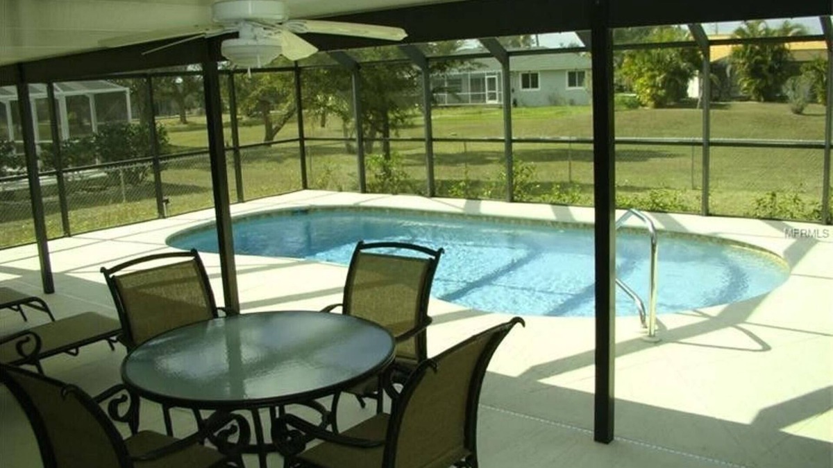 Punta Gorda House | Punta Gorda Isles, private heated pool, quiet, close to everything, pets free!
