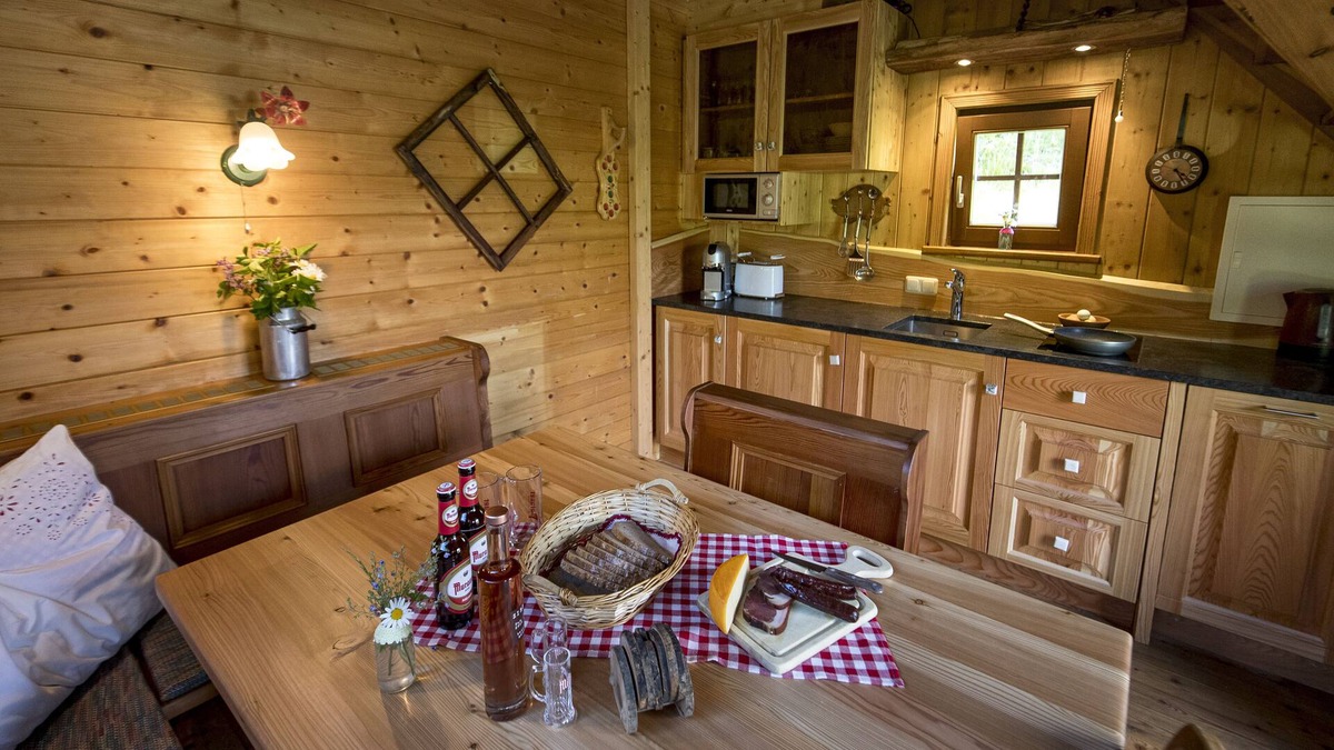 Murau Cabin | Pure romance in the 200-year-old "Crunchy Cottage" on our organic farm