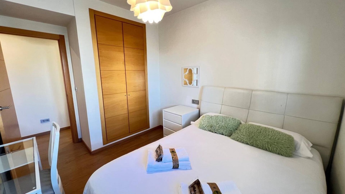 Alhendin Apartment | PUSHE Alhendin Shopping & Culture