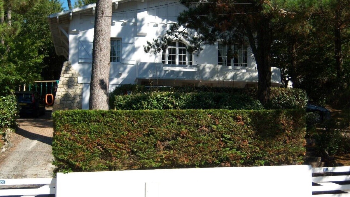 Pyla-sur-Mer Villa | PYLA SEA VIEW VILLA 150m2 ROCHER OF 5 BEDROOMS 250m PLAG