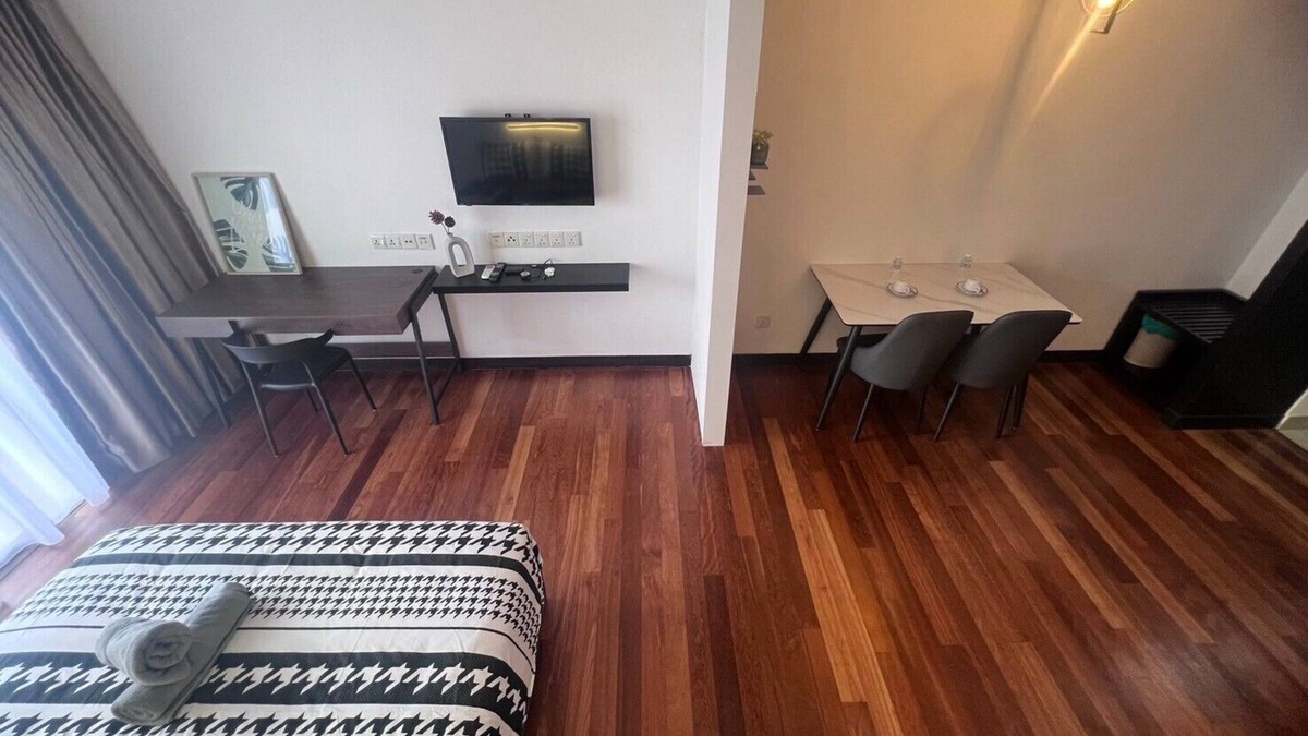 Bandar Sunway Apartment | Pyramid Spacious Lovely Couple Suites双威城公寓式套房