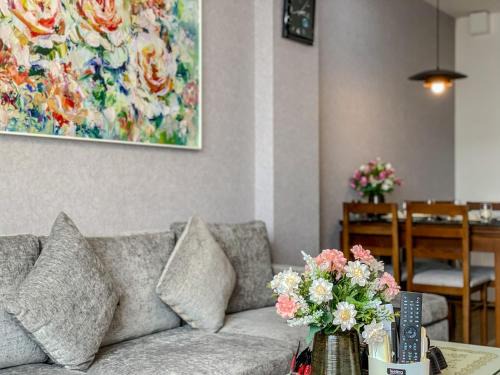 Cong Vi Apartment | QMP-Deluxe Serviced Apartment in Ba Dinh