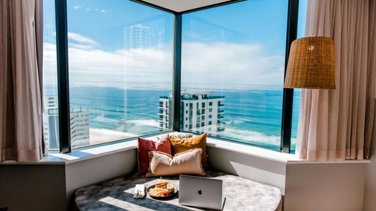 Surfers Paradise Hotel | QT Gold Coast