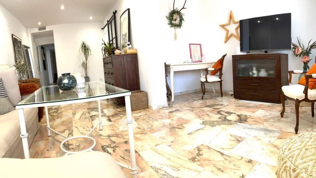 Ciudad Jardin Apartment | Quédate Cerca del Centro