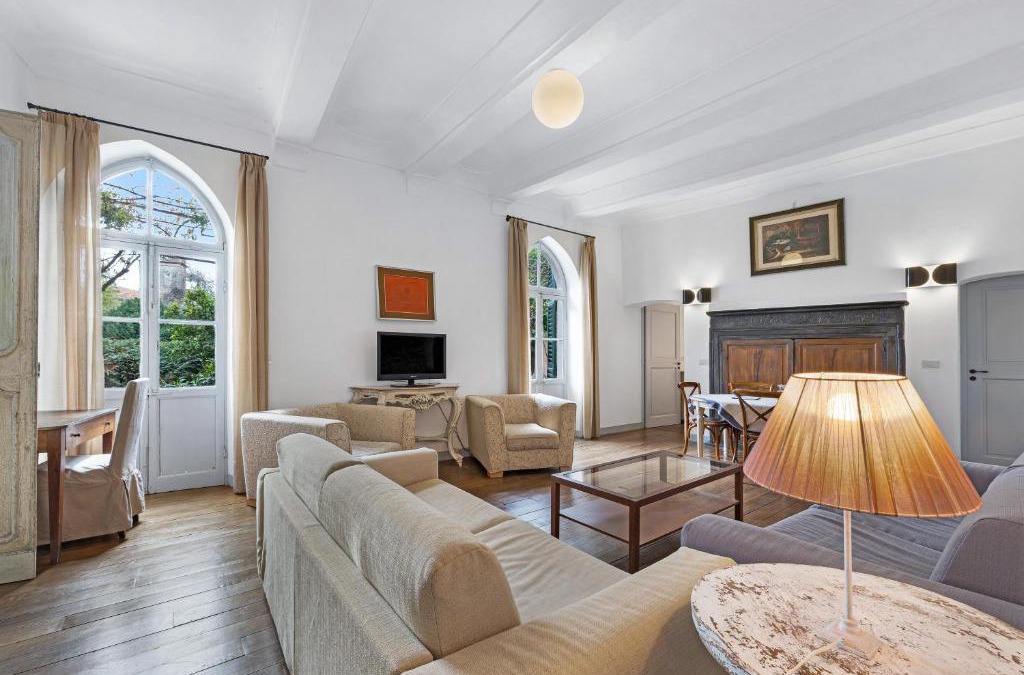 Finalborgo Apartment | Quadrilocale Camelot