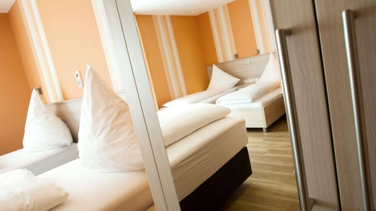 Winterspelt House | Quadruple Room - Hotel-Restaurant Haus Hubertus