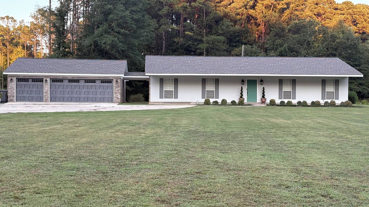 Starkville House | Quaint 2-bedroom house with central heat and air in charming Starkville