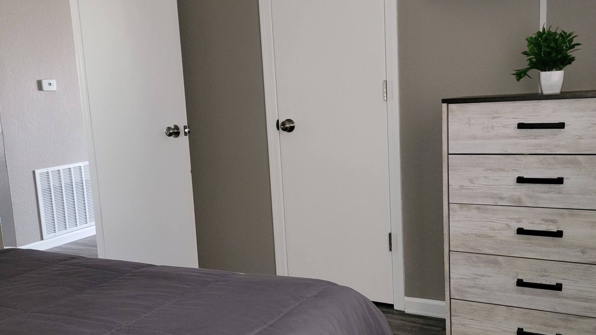 Blue Springs Apartment | Quaint and Cozy Apartment