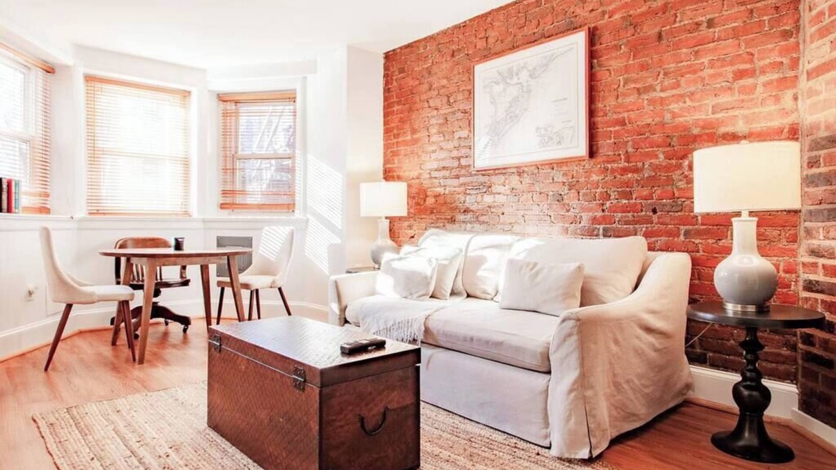 Capitol Hill Apartment | Quaint DC Private 1-BR Walk to METRO-rail subway