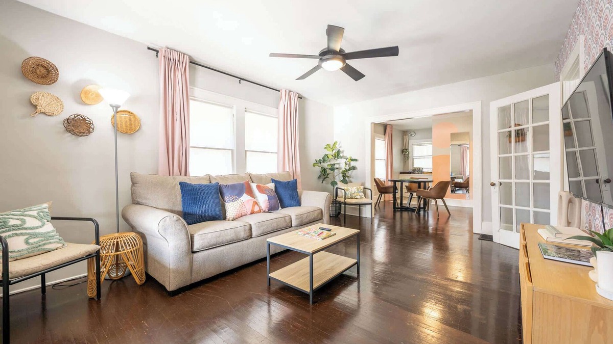 Meridian-Kessler House | Quaint Indy Getaway in SoBro