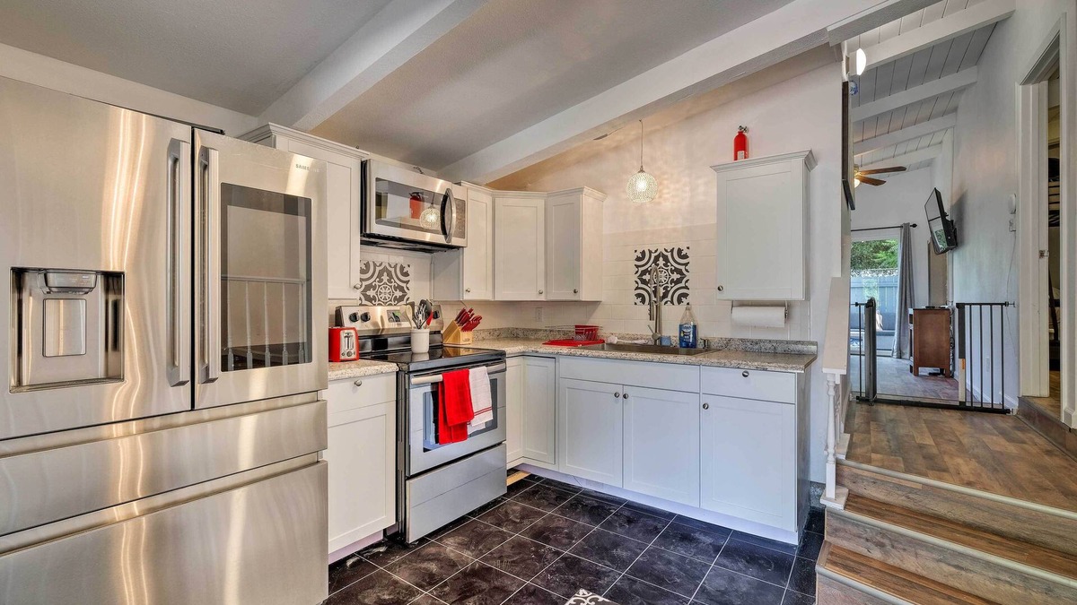 Jamestown House | Quaint Jamestown Home w/ Yard: Half Mi to Downtown
