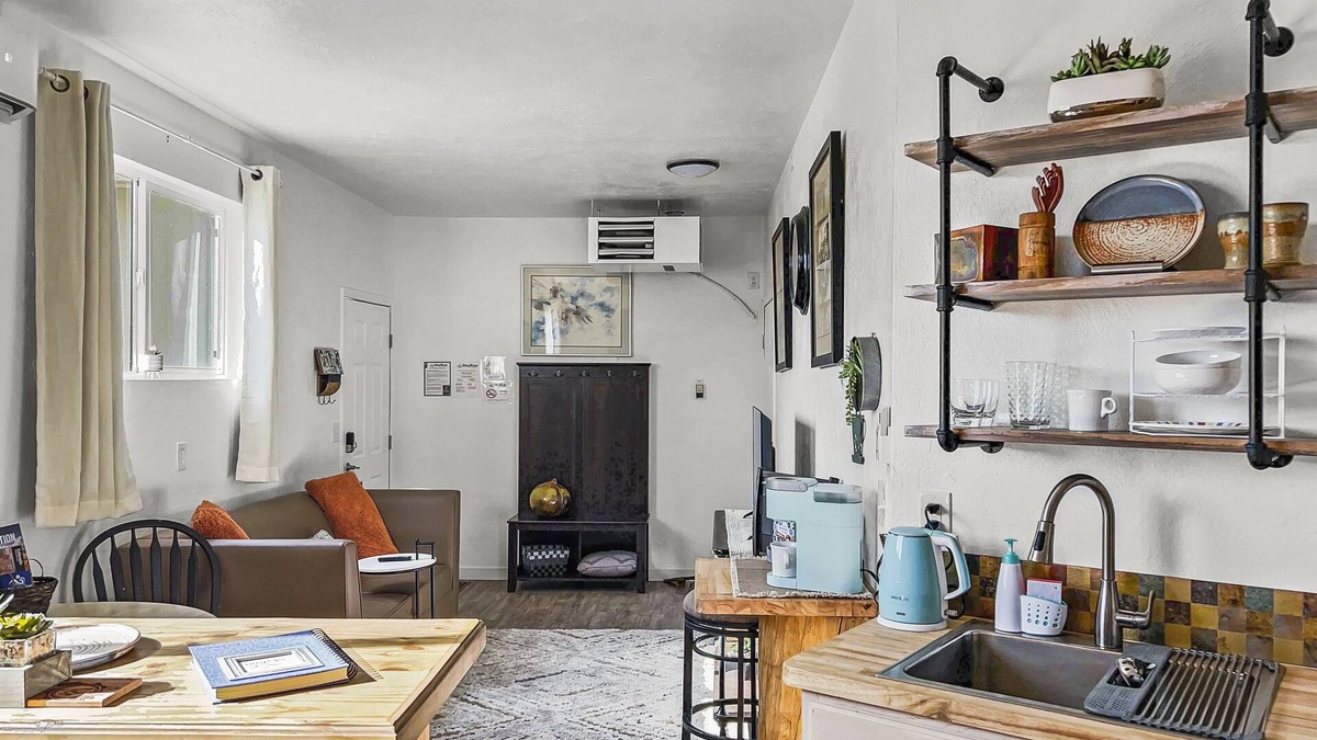 Grand Junction Apartment | Quaint Monument Retreat