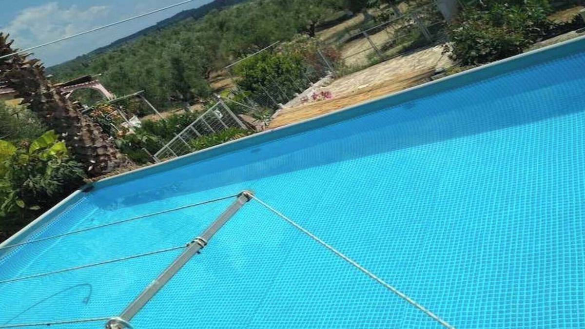 Falanthi House | Quaint natural stone house with pool special price winter 2024/spring 2025