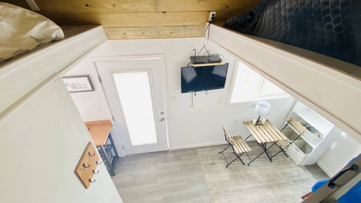 Taylor House | Quaint Tiny Home on Working Homestead-20 mins from Show Low!