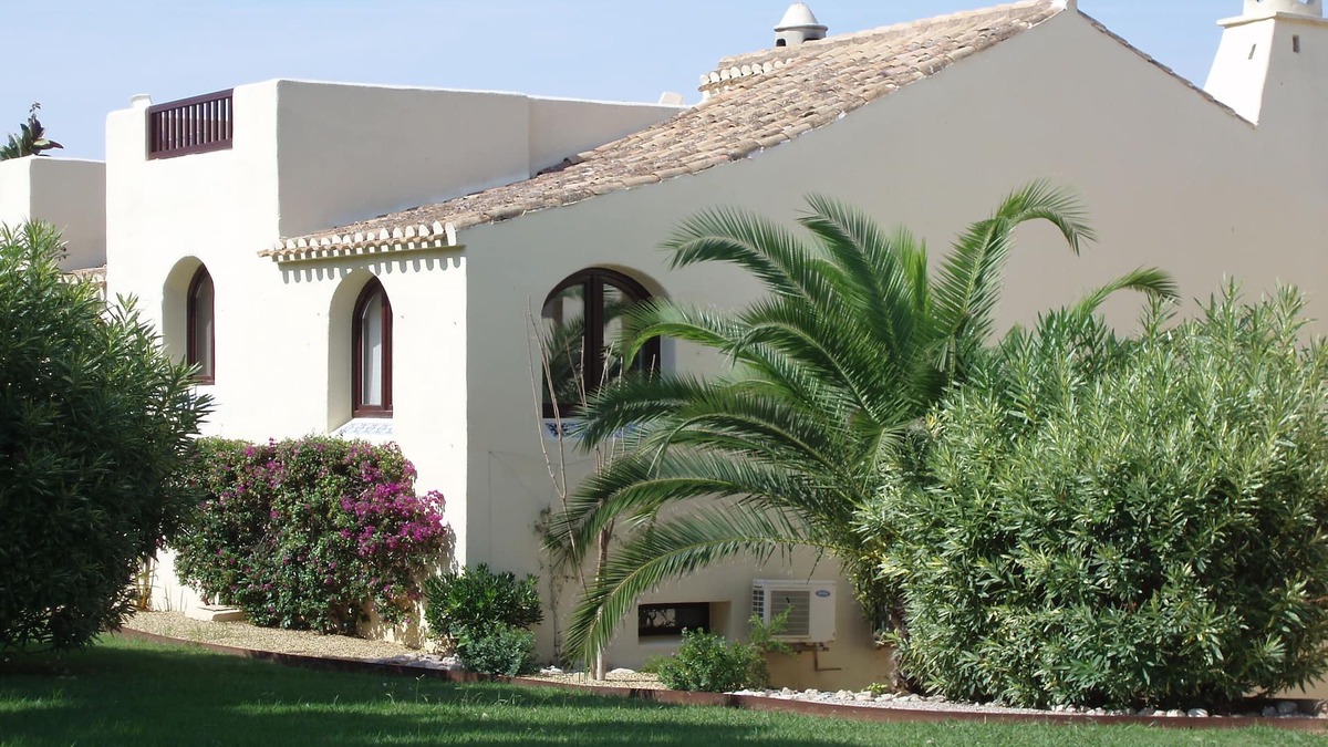 Diputacion de Rincon de San Gines Villa | Quality, detached, modern yet comfortable villa set amongst stunning gardens