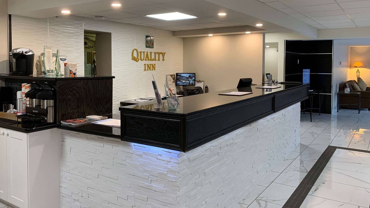 Sudbury Hotel | Quality Inn & Conference Centre Downtown