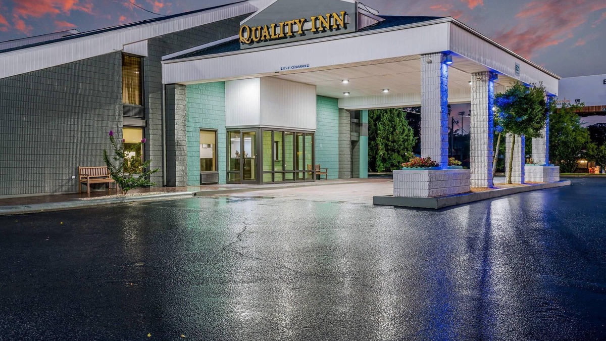 Greenville Hotel | Quality Inn Greenville near University