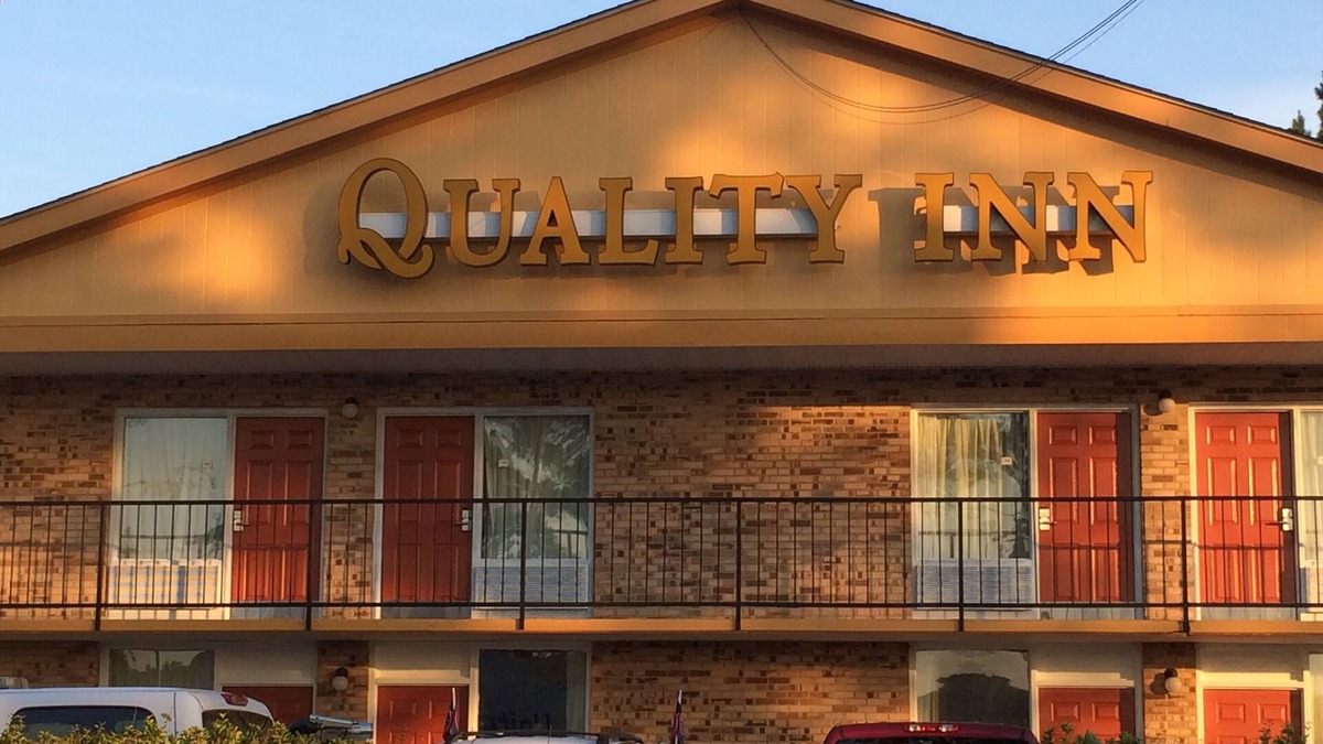 Manning Hotel | Quality Inn Manning I-95