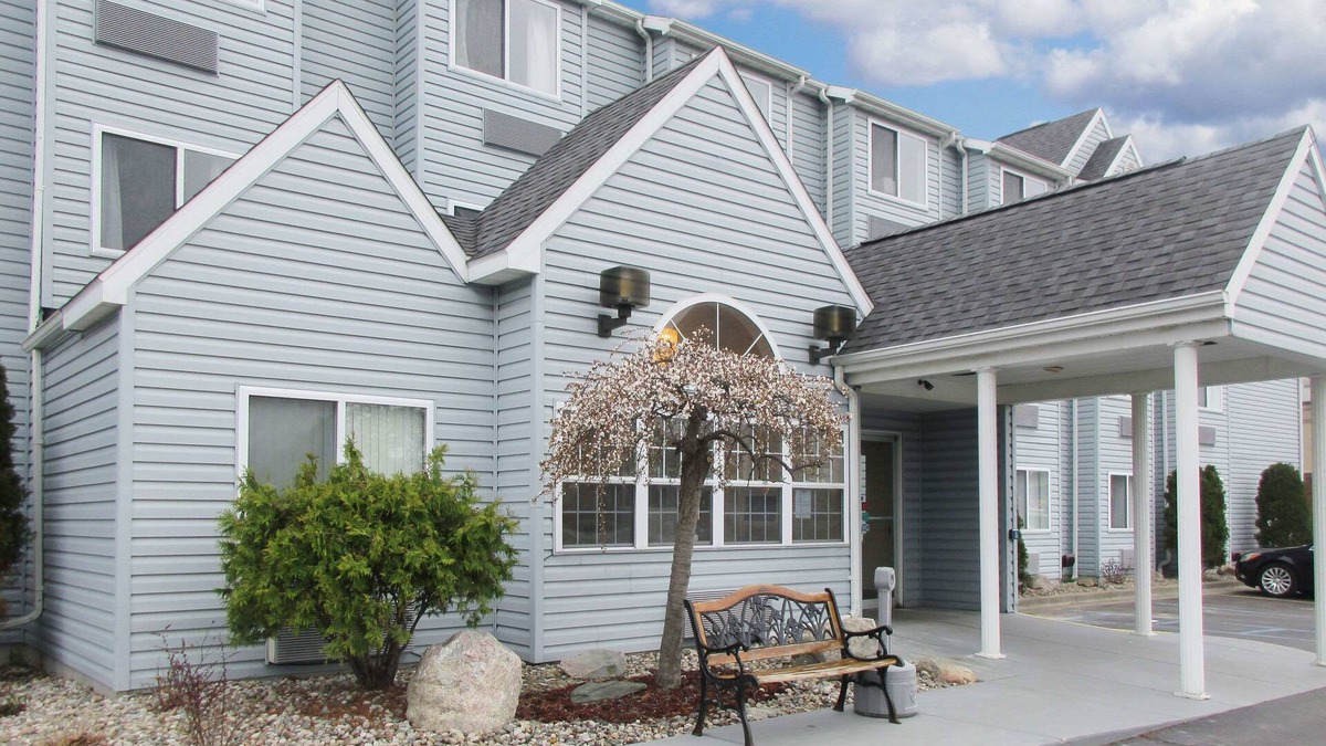 Mount Pleasant Hotel | Quality Inn Mount Pleasant
