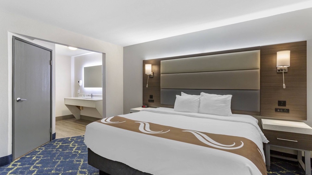 Murfreesboro Hotel | Quality Inn Murfreesboro - University Area
